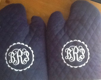 Set of Personalized Handmade Monogram Oven Mitts, Chef Gifts