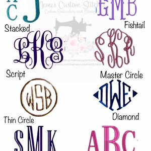 Puede incluir: Una gu&iacute;a visual de los diferentes estilos de monogramas, incluyendo apilado, guion, c&iacute;rculo delgado, diamante, grabado y bloque cl&aacute;sico. Cada estilo se muestra con un conjunto diferente de letras.