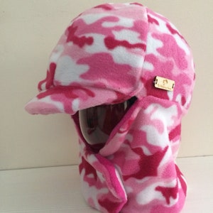 OH CANADA Maple Leaf Equine Horseback Riding Winter Helmet Cover handmade horse tack Equestrian lambskin black Sherpa
