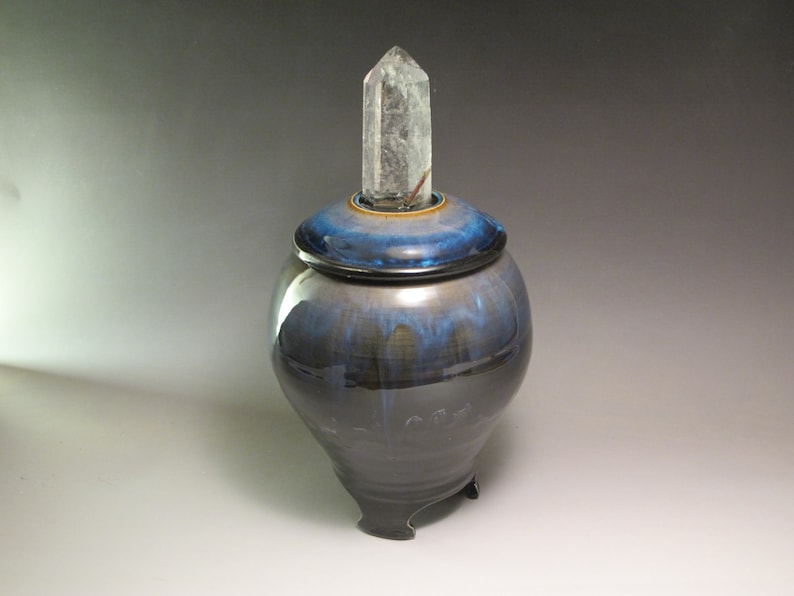 Urn Memorial/Cremation Vessel Enduring Strength image 1