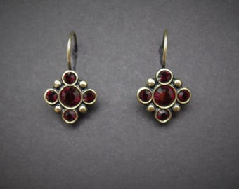 Medieval Earrings Garnet Rhinestones Antiqued Brass Renaissance FREE SHIPPING USA