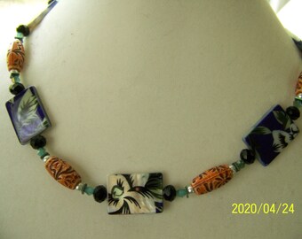 Floral Jewelry Purple and White - Shell Necklace Purple and Tan - Summer Jewelry Tropical Island  - Tribal Necklace - Resort Wear -#167