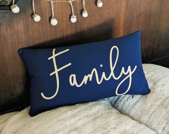 Family Pillow for Christmas, Hostess Gift for Family Gatherings, Custom Colors, Felt Word Applique on Cotton Pillow Cover, Holiday Pillow