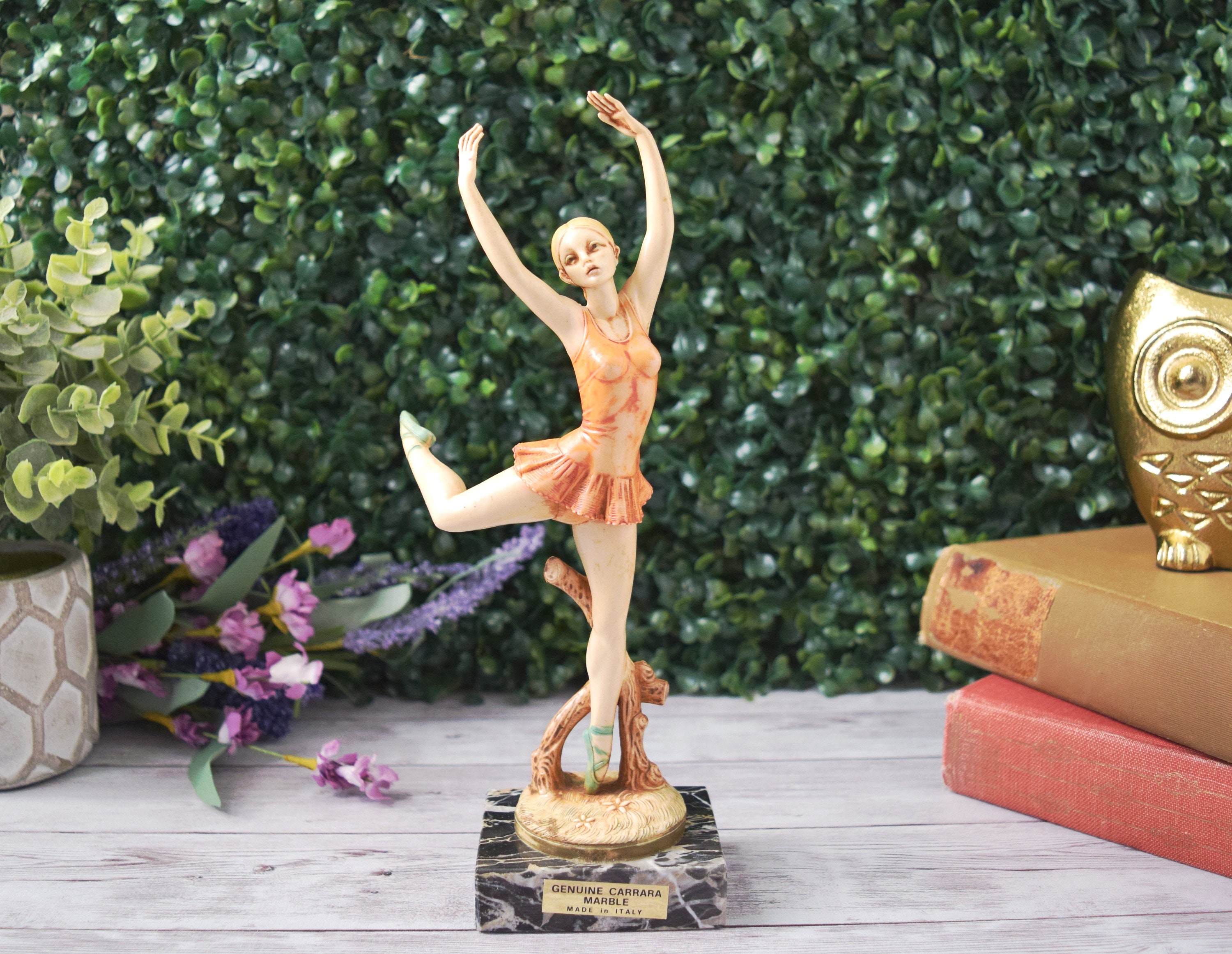 Vintage Depose Simonetti Ballerina Figurine on Genuine Marble Base Stand  Made in Italy #352, Gift for Ballet Dancer Lover, Classy Decoration - Etsy, image size:3000x2322