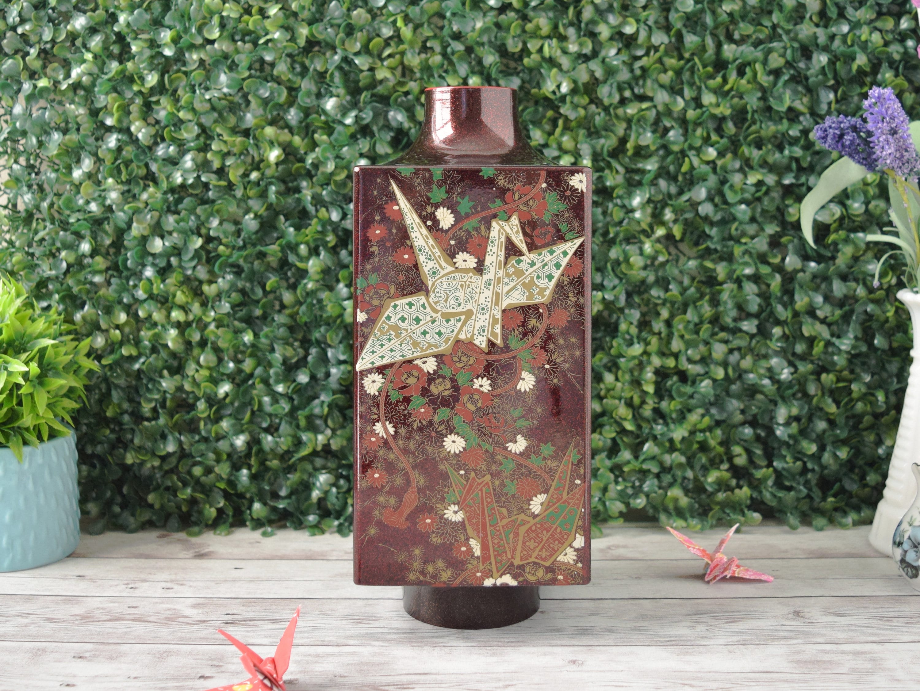 ●JAPANESE MODERN VINTAGE FLOWER BASE● Tall Vintage Japanese Vase With Cranes and Chrysanthemums, Angular
