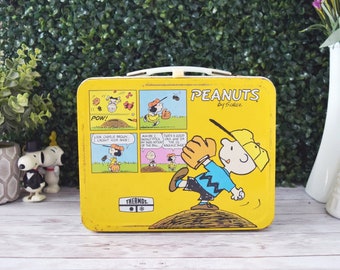 Vintage 1970's Peanuts Lunch Box, Collectible and Cute Classic