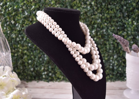 Classy Elegant Bridal Necklace Vintage Coro 3 Strand Faux Pearl