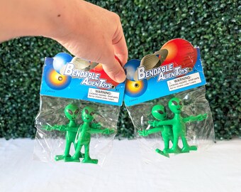Vintage Mini Bendable Alien Toys, 4 PVC Green Alien Figures, 90s Y2K UFO Martian Space Extraterrestrial Bendee Decor, Quirky Collectible 3"