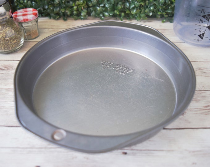Vintage Ekco Baking Pan, 8 Pie Pan, Baker's Secret Round Aluminum Cake