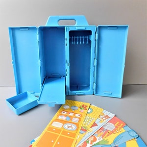 LAST CALL!  1982 Snoopy and Belle Show &#39;N Go Playhouse and Carry Case from Knickerbocker Toys, Show and Go Snoopy Carrying Case