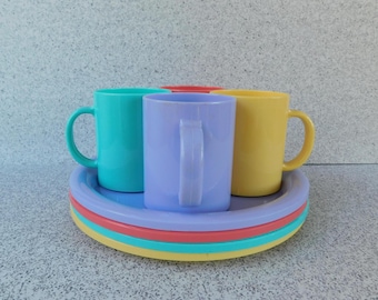1980s 8 Piece Plate and Mug Set, Plastic Picnic Set, Stacking Dinnerware