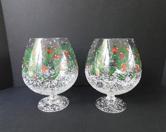 ONE Large 1950s West Virginia Glass Snowy Holly Brandy Snifter, Christmas Decoration, Snack or Tidbit Bowl