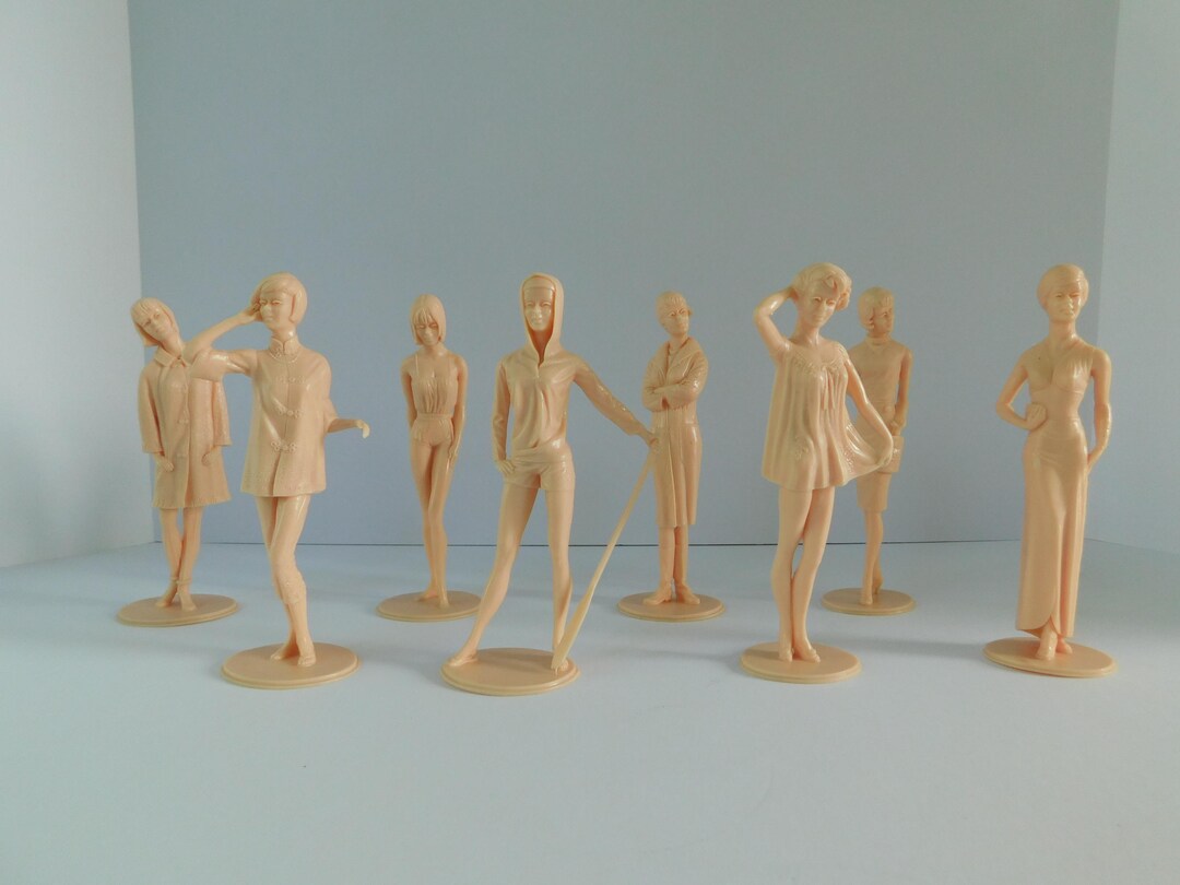 1964 Complete Set of 8 Marx Toys Campus Cuties, Marx Girl Figures