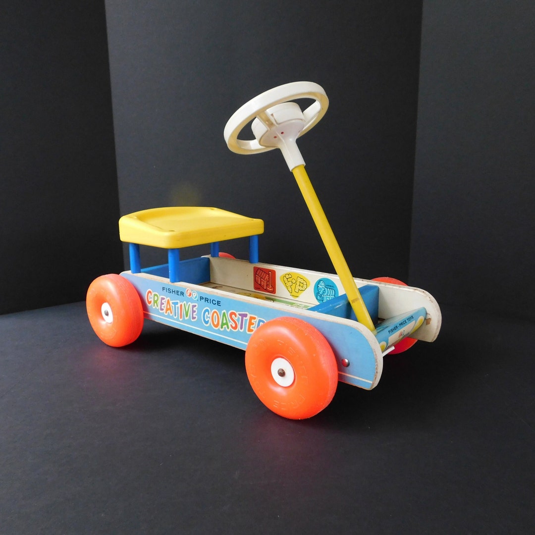 1970s Fisher Price Creative Coaster With 18 Building Blocks and