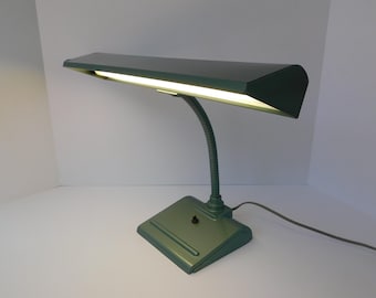 Working Mid Century Art Specialties Sightmaster Gooseneck Fluorescent Desk Lamp