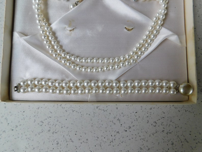 Costume Jewelry Vintage Boxed Faux Pearl Double Strand Choker Necklace and Bracelet Set Original Gift Box Made in Japan