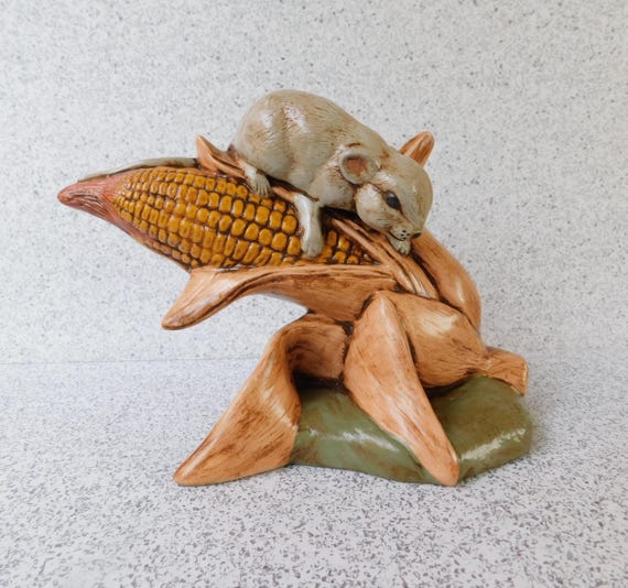 ・Mouse on corn cob・１９８１年・１４cm・ Cop・ Vintage 1980s Ceramic Field Mouse With Corn, Thanksgiving