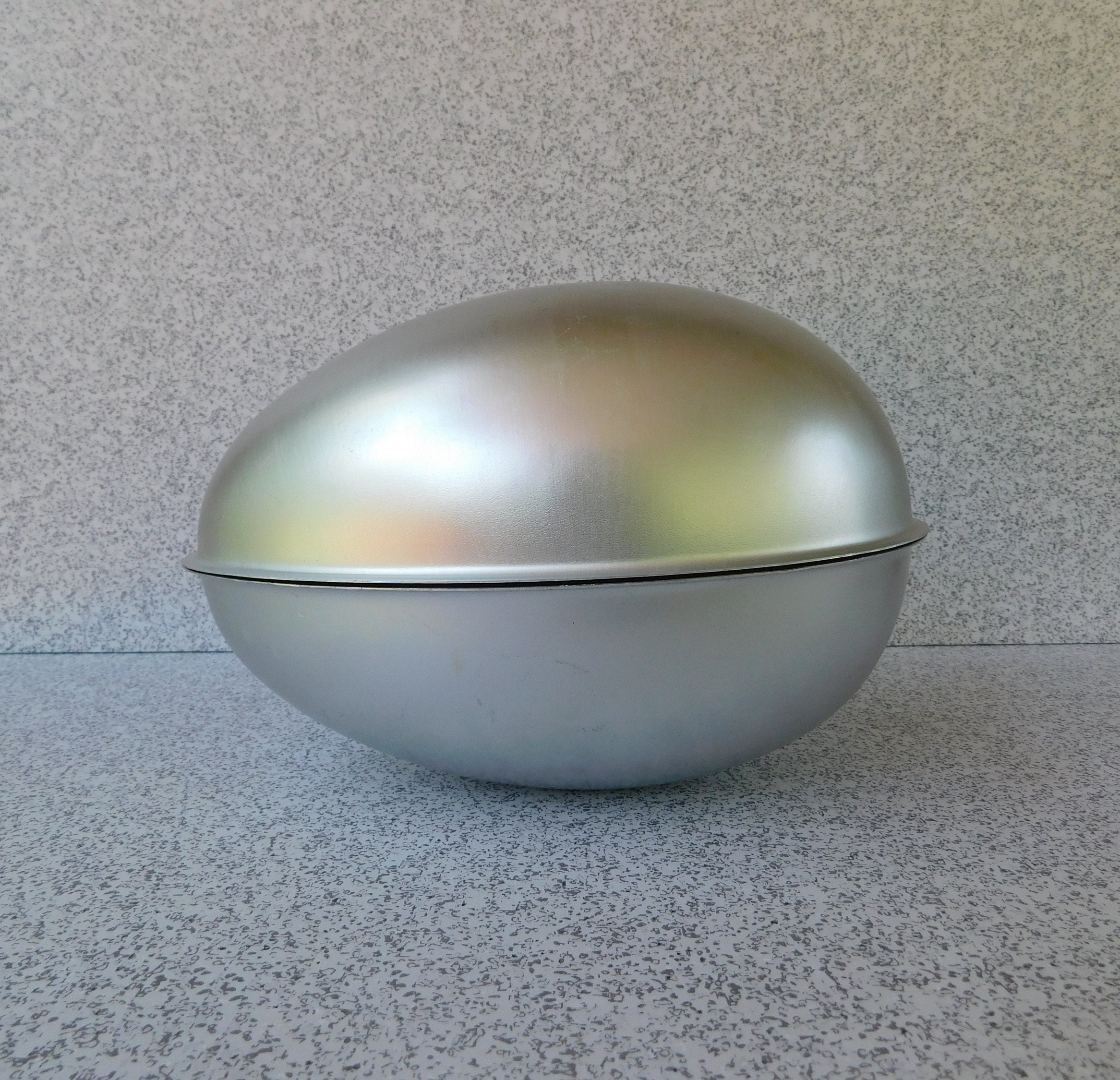 1971 Wilton 3D Egg Shaped Cake Pan 2 Piece Easter Egg Cake Pan Baking Pan Baking Mold Etsy UK