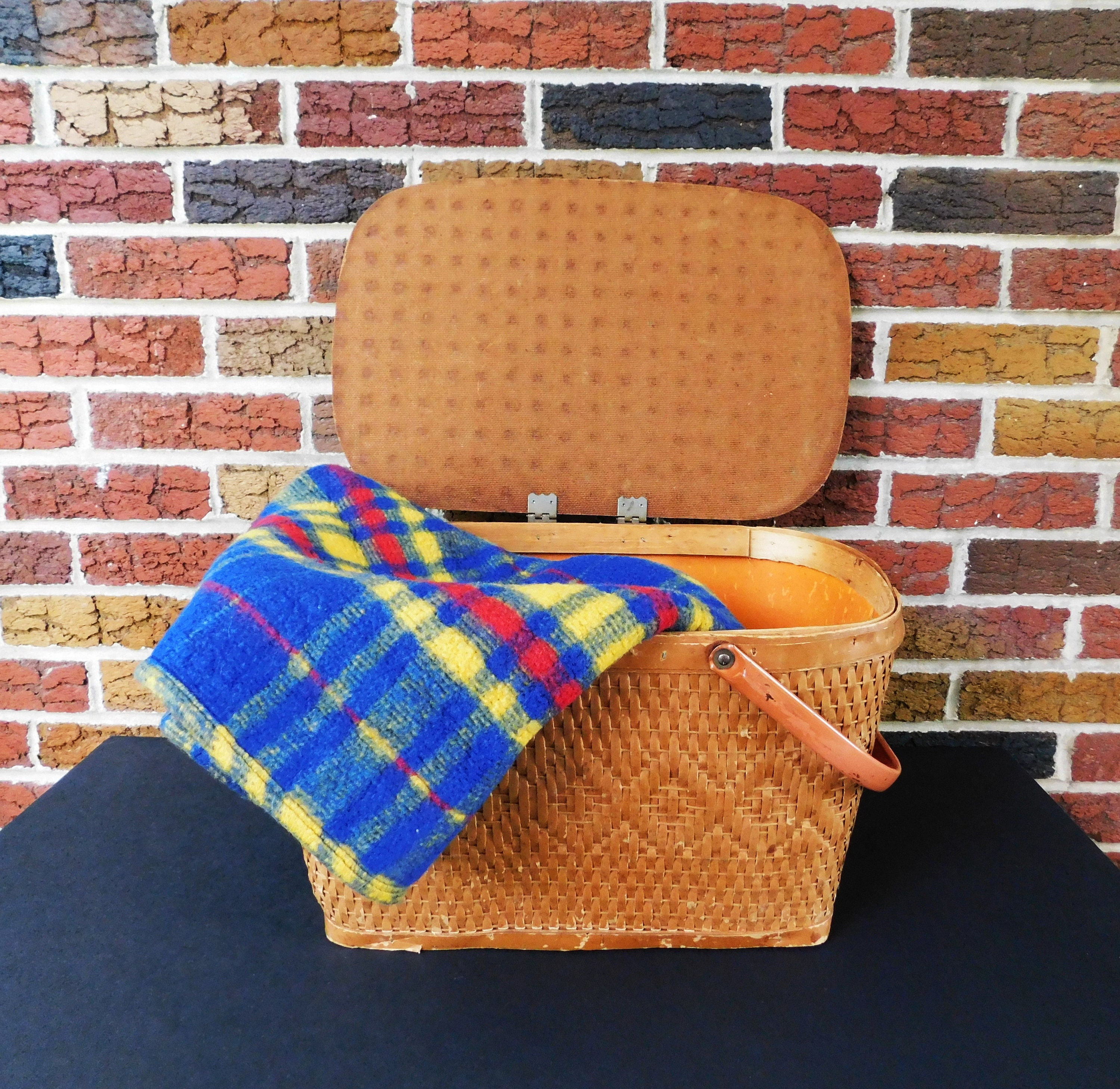 Large Vintage Redmon Woven Picnic Basket, Red Man Picnic Basket