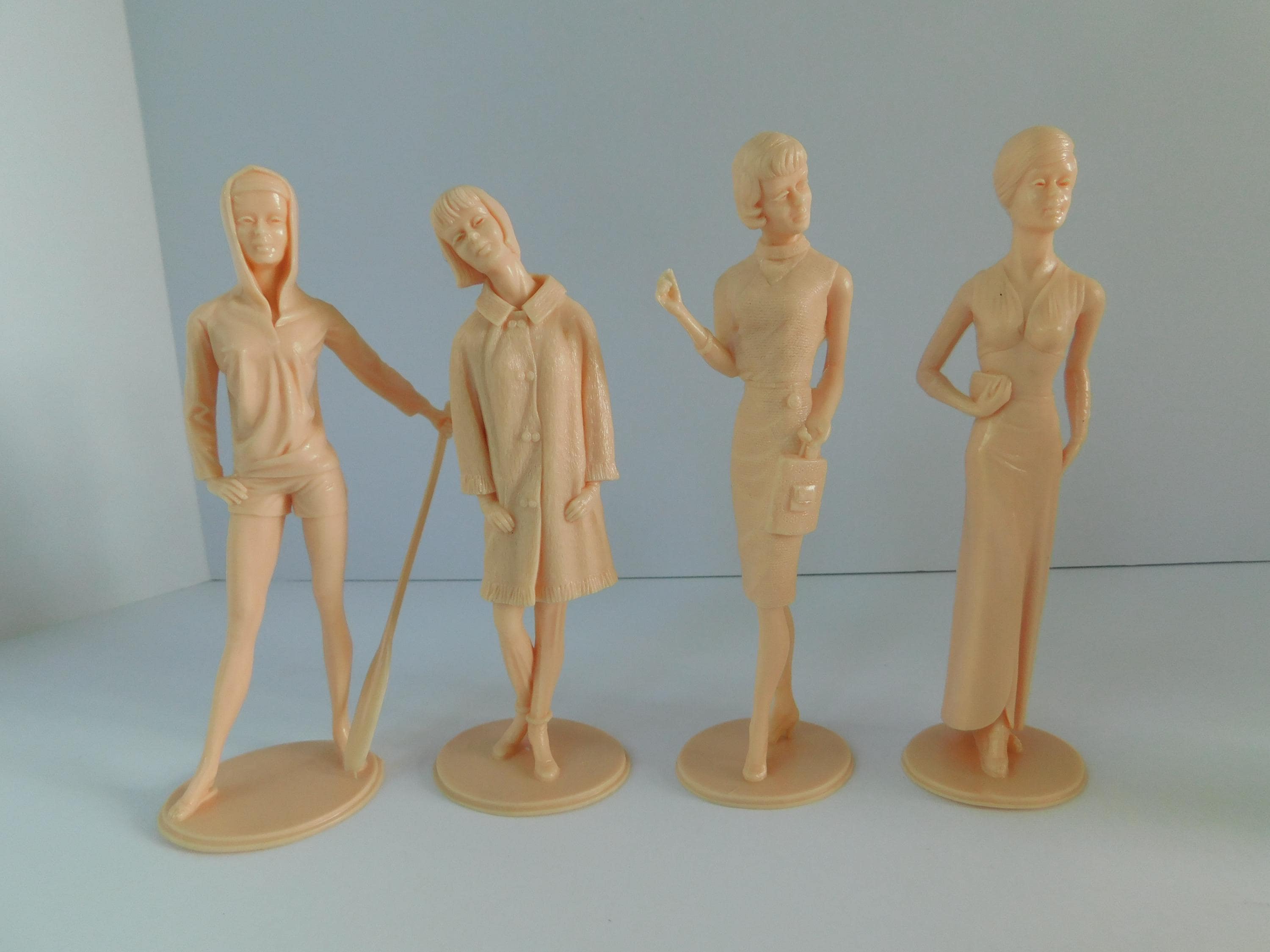 1964 Complete Set of 8 Marx Toys Campus Cuties, Marx Girl Figures