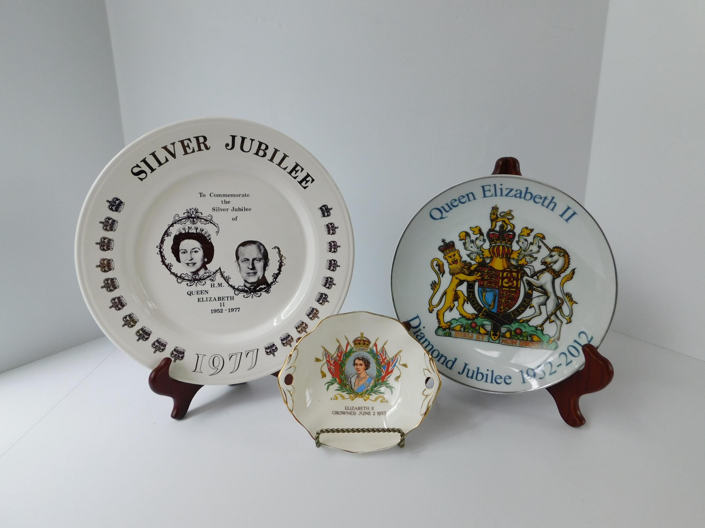 置物 Queen Elizabeth Queen Elizabeth Figurine | eBay