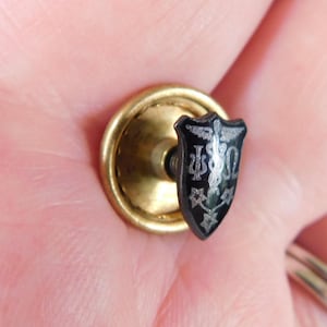 1950s Psi Omega Dental Fraternity Screwback Pin, Screw Back Dentistry Fraternity Badge
