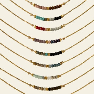 Minimalist Beaded Necklace - Dainty beaded necklace - Minimalist Necklace - Delicate Gold Beaded Necklace - Tiny Colorful Necklace