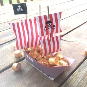 Instant Download- DIY Pirate Boats. Jolly Rodger Ship. Paper Boat. Table Decor. Neverland Party Favor. Peter Pan Birthday. Neverland Shower