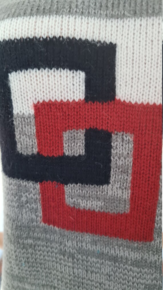 Vintage Knitted Grey, White, Black and Red Block … - image 7