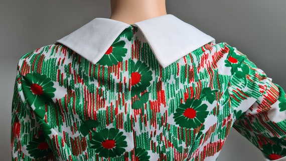 Vintage 1960s Bold Green & Red Floral Day Dress b… - image 8