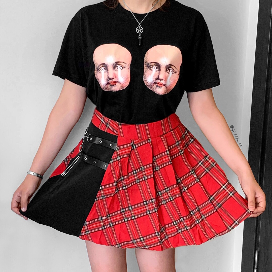 Creepy Doll Graphic Tee Halloween Tshirt Creepy Tshirt Horror Etsy UK