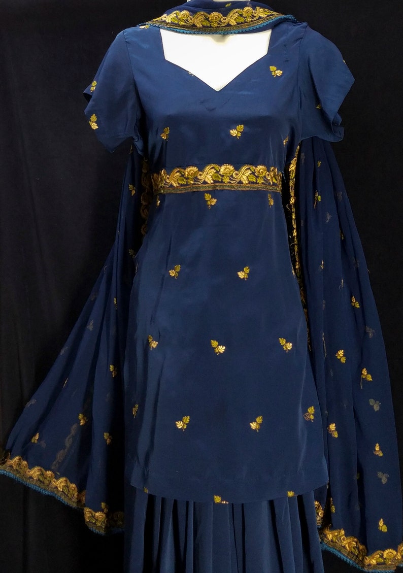 Midnite blue resham embroidered art crepe salwar kameez bust 40