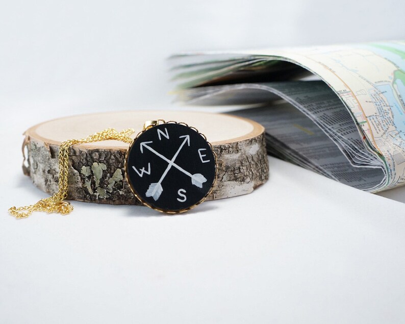 Compass Necklace Compass Jewelry Compass Pendant Arrow Etsy