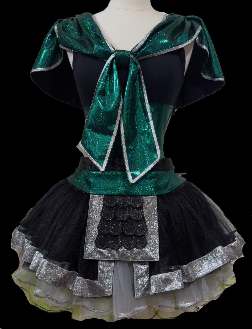 green emerald velvet dress Amazon.com: Kosgraiy Mulan Costume Dress for Girl,Kid Halloween Princess  Dress,Girl Movie Character Costume,Chinese Heroine Party Ball Gown,3T-4T,110  : Toys & Games
