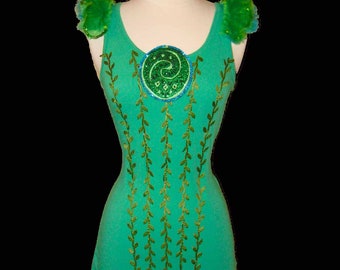 ISLAND GODDESS Top . Green Vine Top . Up to Adult Plus Size . Running Shirt by The Tutu Factory USA