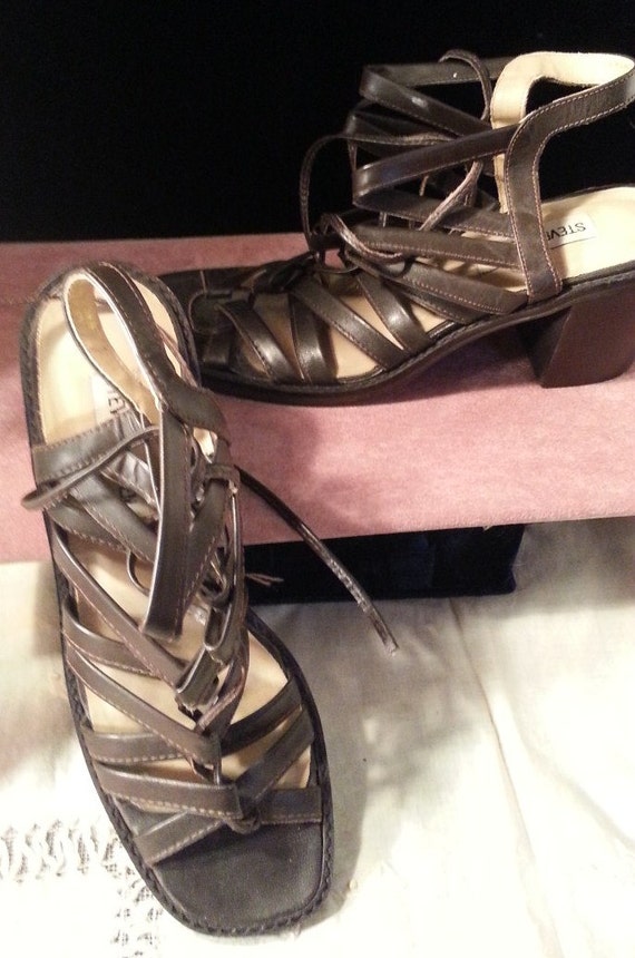 Steve Madden Brown Leather Shoes