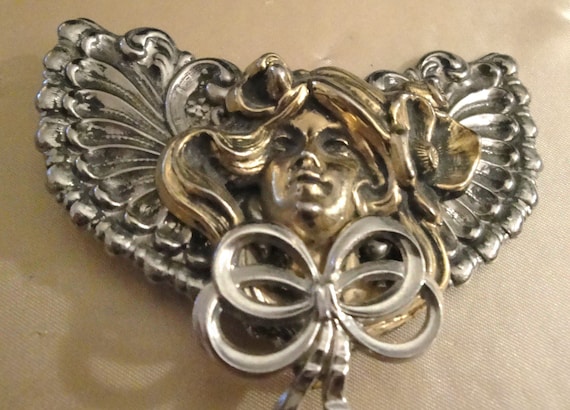 Stunning Angel Pin - image 2