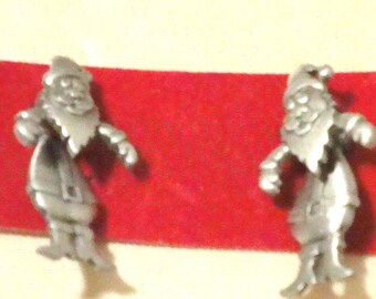 Signed JJ Pewter 2 Piece Santa Claus Pierced Earrings