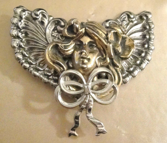 Stunning Angel Pin