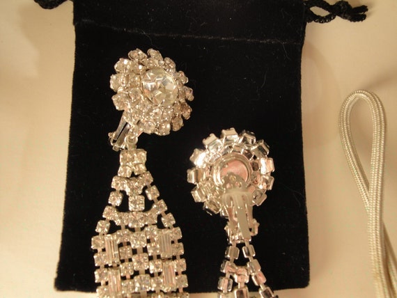 Stunning Unique Long Dangling Rhinestone Clip Ear… - image 3