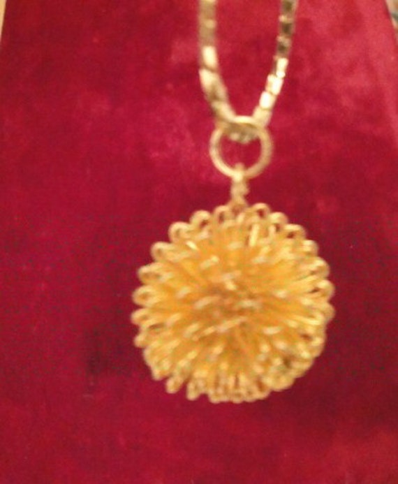 Goldtone Sunburst Necklace - image 2