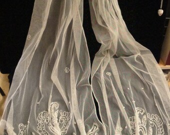 Beautiful Vintage white net and pearl scarf accessory