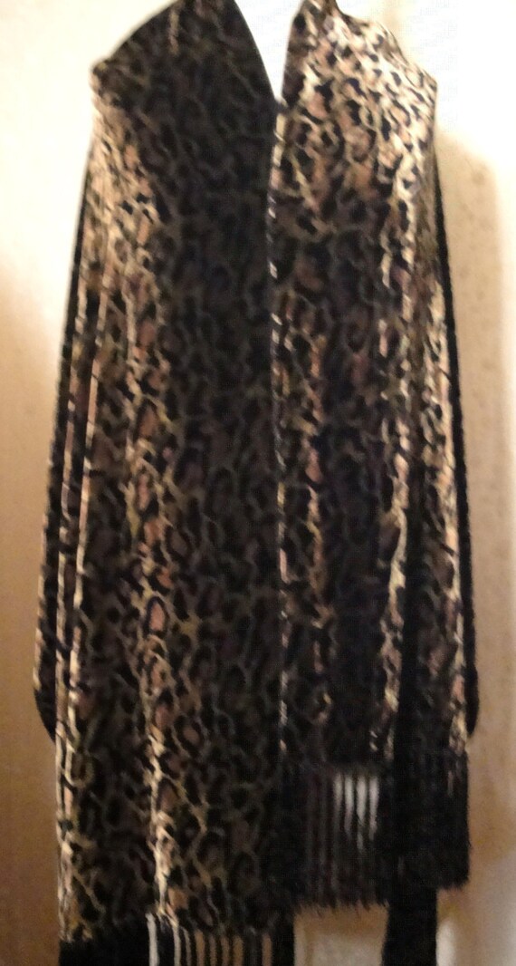 Leopard Spot Print Oblong Velour Shawl/Scarf - image 4
