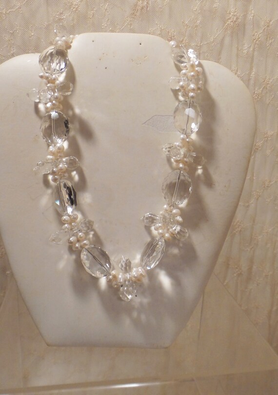 18" Crystal & Faux Pearl Necklace