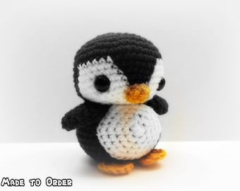 Crochet Chibi Penguin *Customizable*
