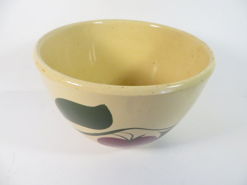 Vintage Watt Pottery Two Leaf Apple Mixing Bowl image 8