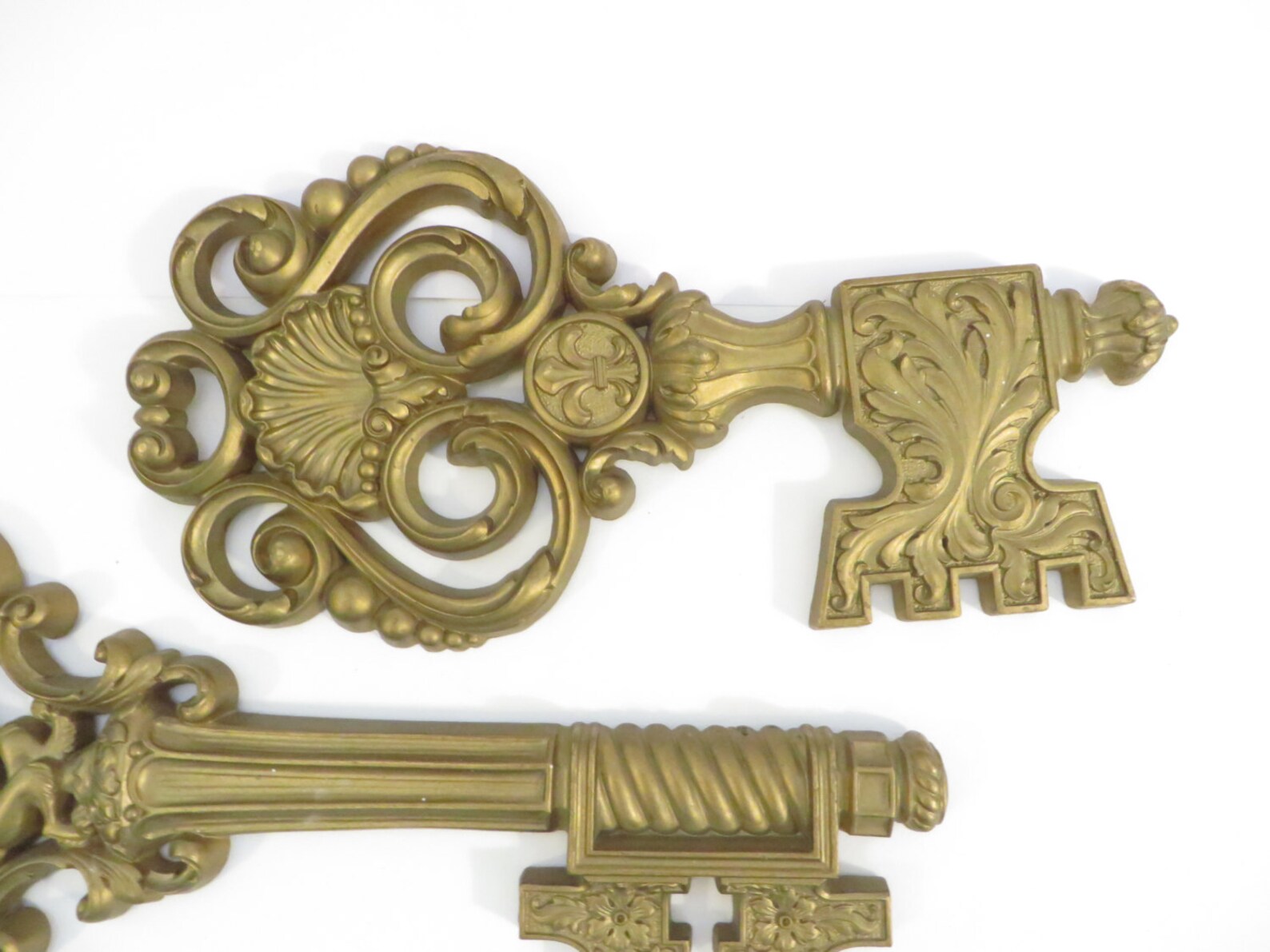 Vintage Set of 3 Large Decorative Keys Gold Plastic Wall Etsy