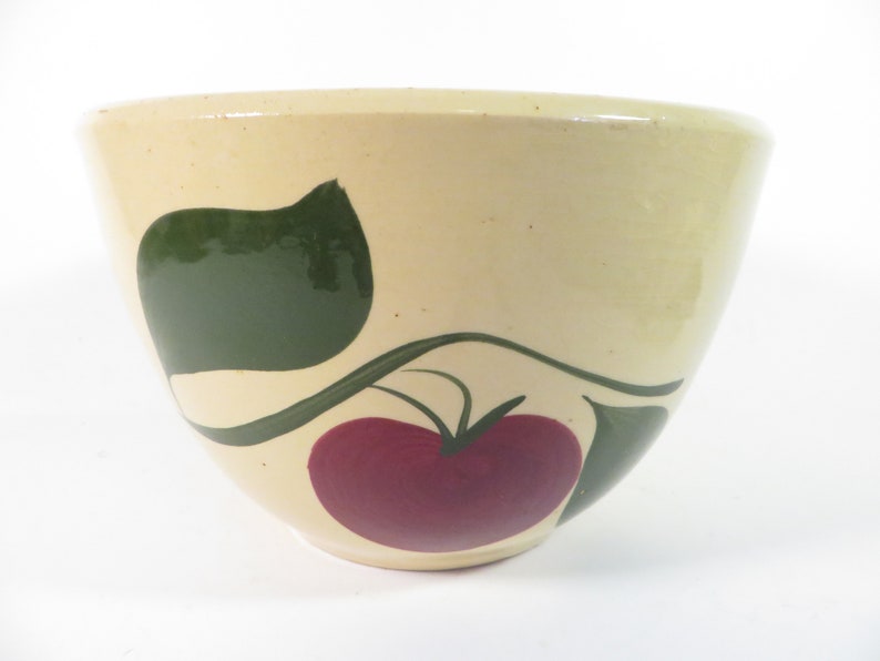 Vintage Watt Pottery Two Leaf Apple Mixing Bowl image 1