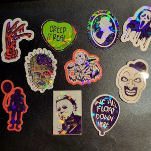 Holographic Horror Sticker Pack - 10 Horror Film inspirierte Vinyl Aufkleber für Ihren Laptop, Tasse, Wasserflasche, Becher. KOSTENLOSER Versand in den USA