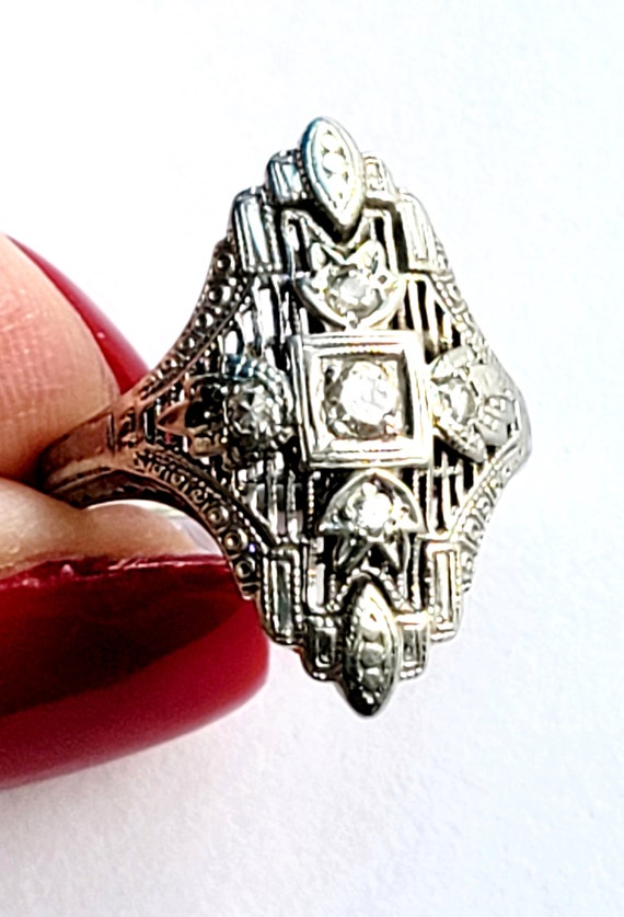 Art Deco 18K Diamond Stoplight Filigree Engagement St… Gem
